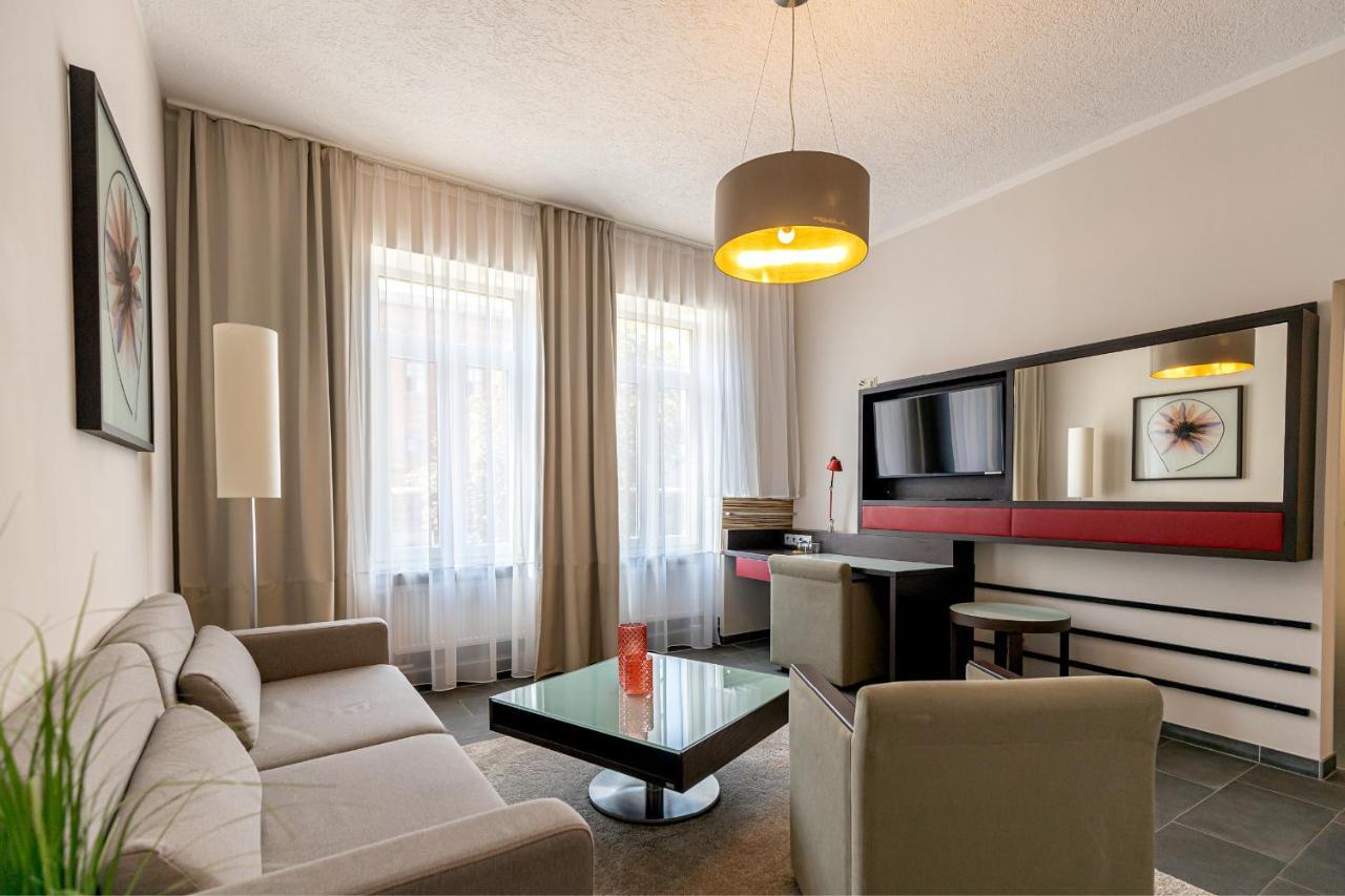 ארפורט Hotel Garni " Am Domplatz" מראה חיצוני תמונה