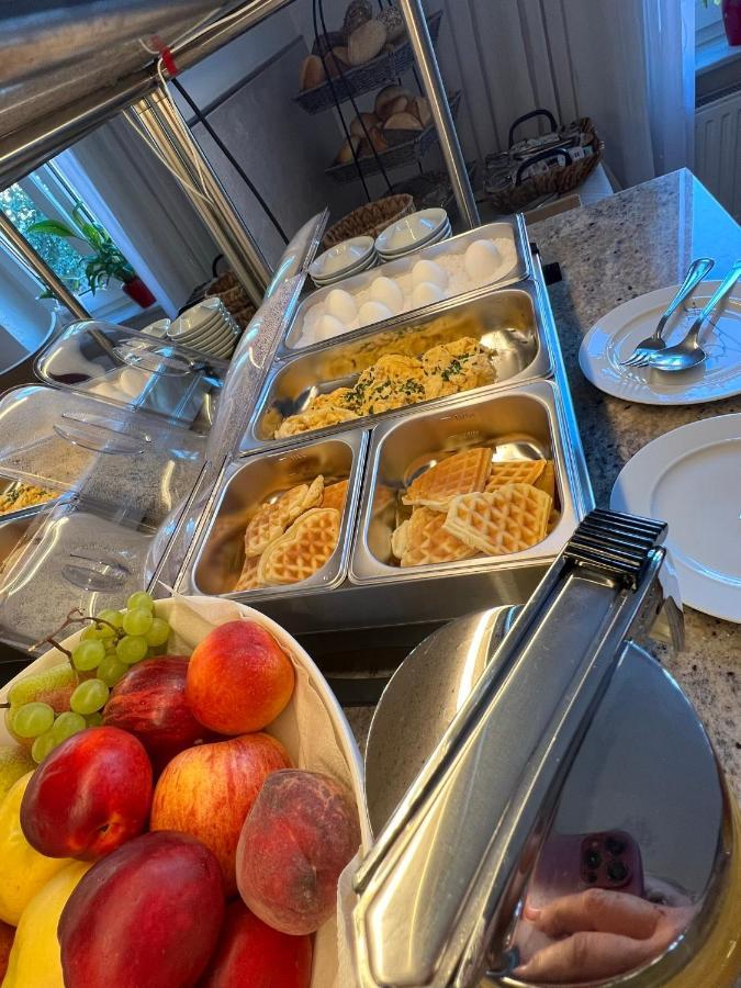 ארפורט Hotel Garni " Am Domplatz" מראה חיצוני תמונה