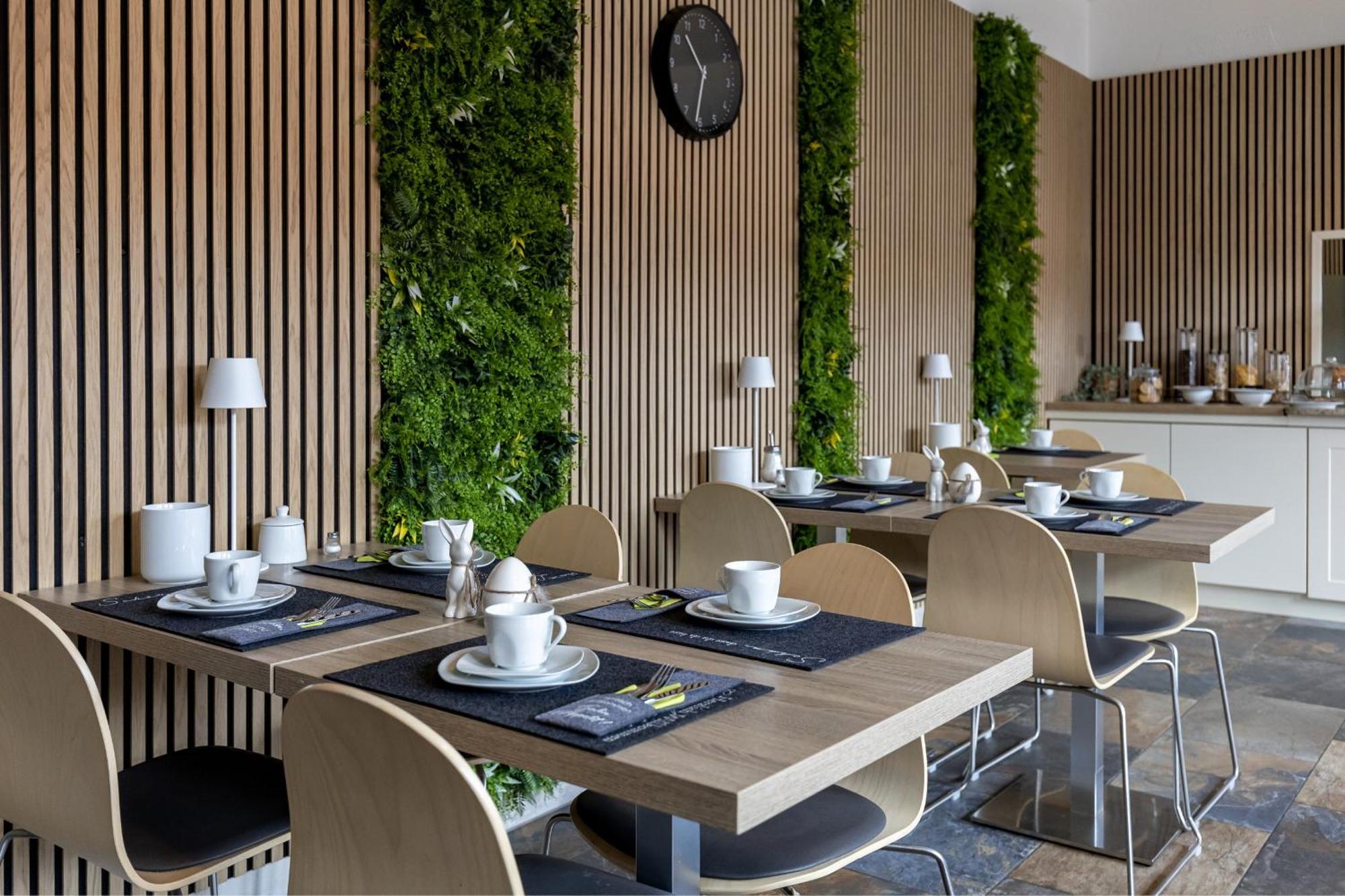 ארפורט Hotel Garni " Am Domplatz" מראה חיצוני תמונה