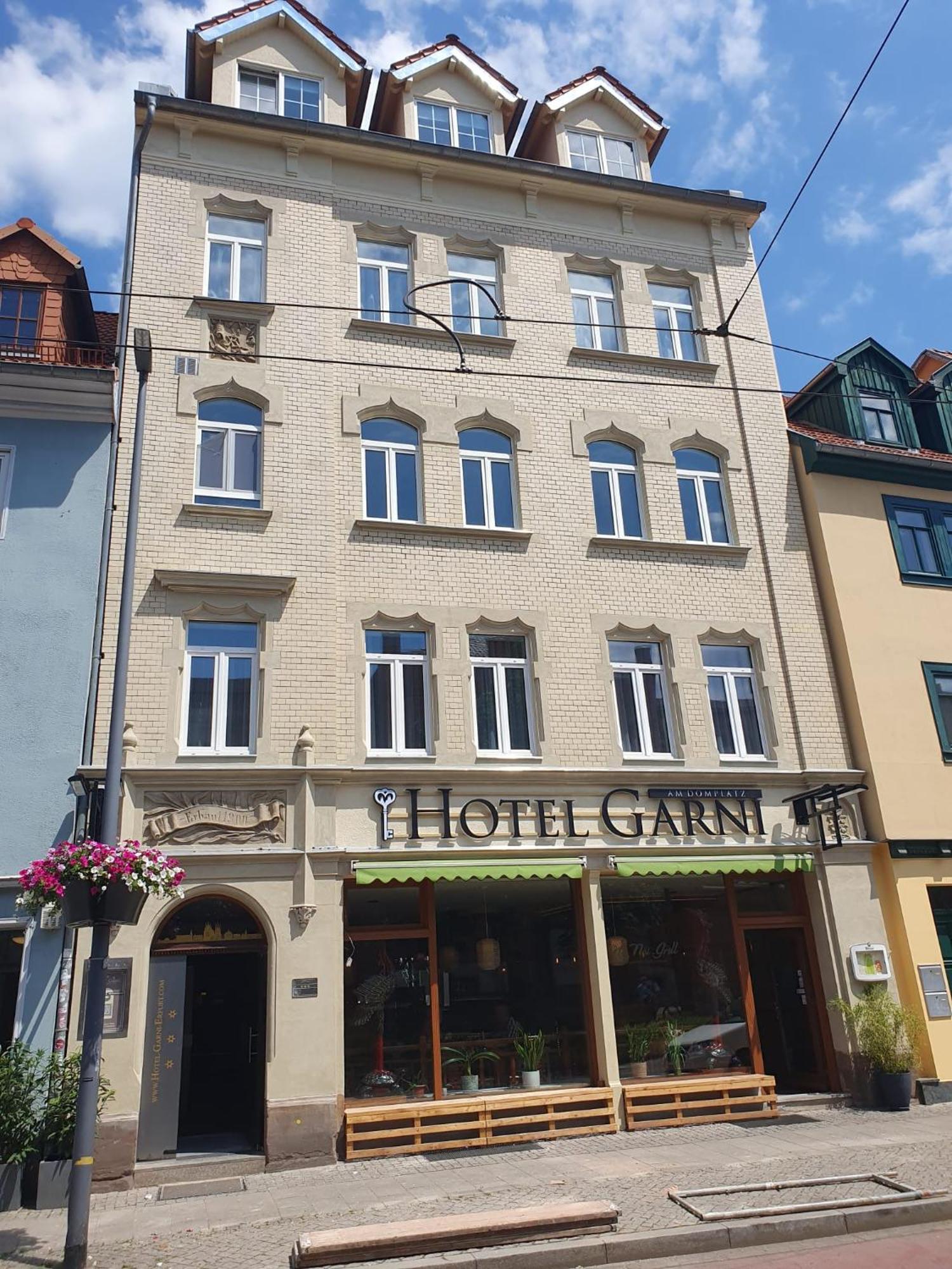 ארפורט Hotel Garni " Am Domplatz" מראה חיצוני תמונה