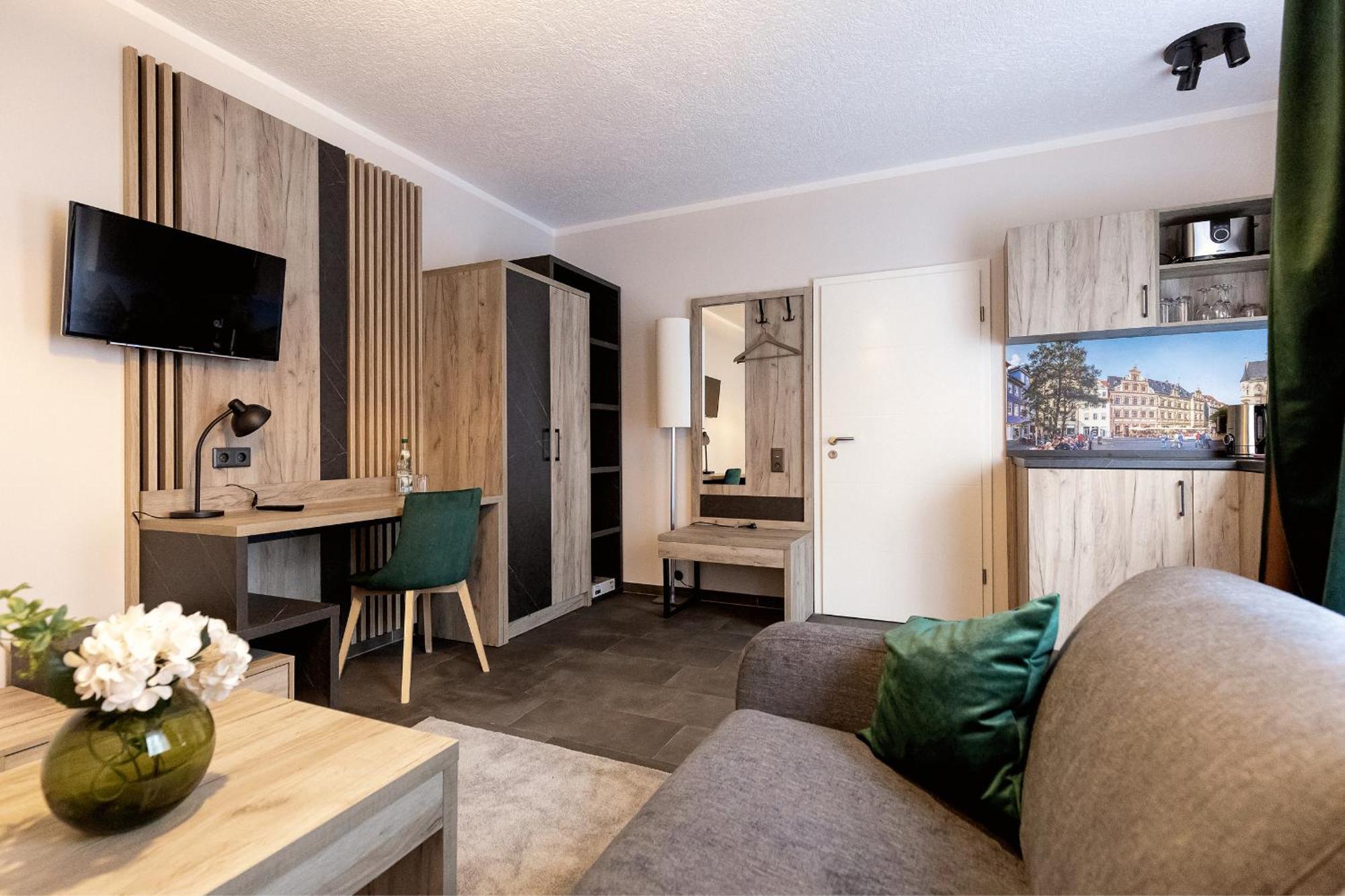 ארפורט Hotel Garni " Am Domplatz" מראה חיצוני תמונה